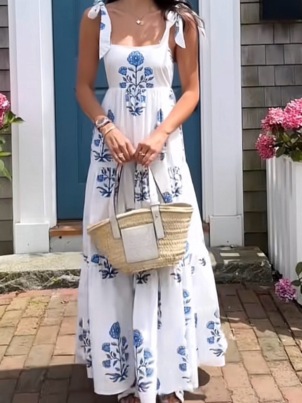 Everyone Loves the Weekend Nantucket Maxi Dress – XS